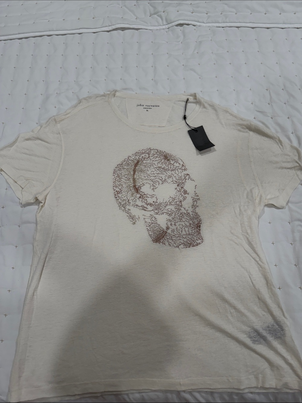 John Varvatos Cream T-Shirt with Brown Skull Graphic